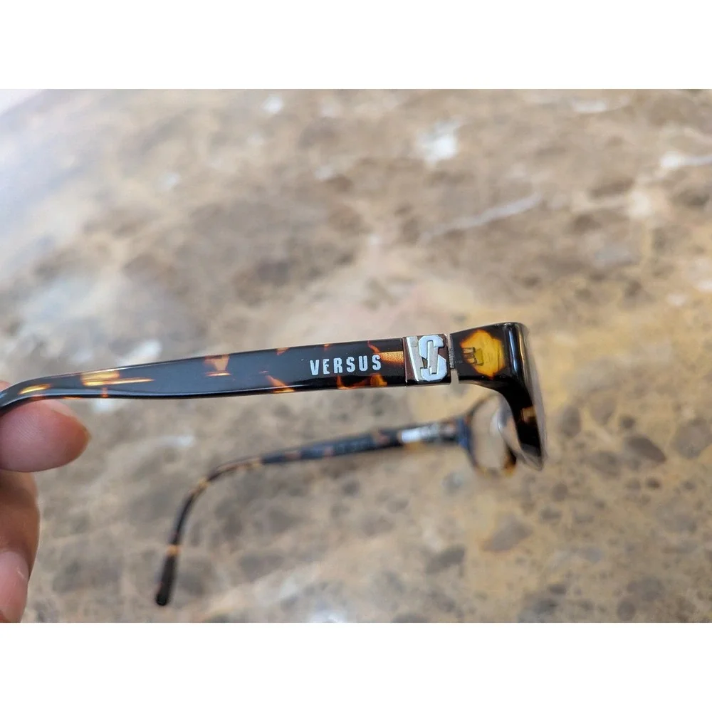 Versus by Versace Brown Tortoise Eyeglasses FRAMES ONLY - Mod 8063 49-16-135